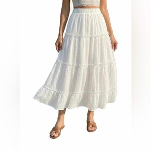 CUPSHE Maxi High Waisted Flowy White Skirt - Size Small